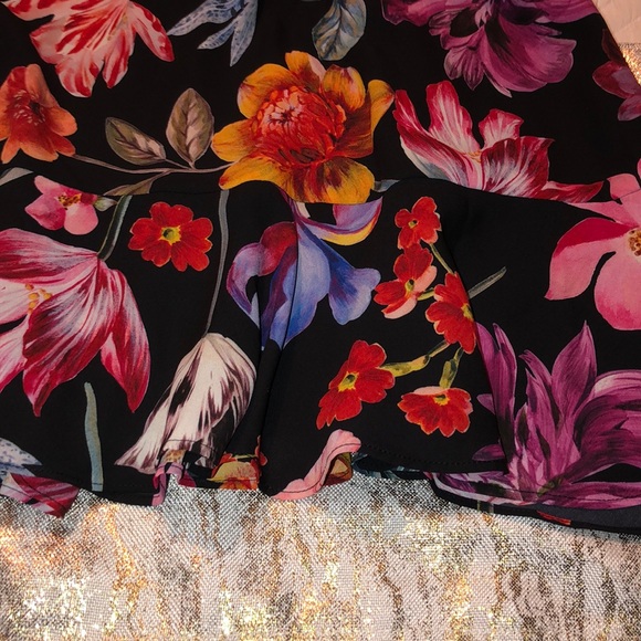 Tie-neck midi dress in midnight Dutch floral - Picture 6 of 8